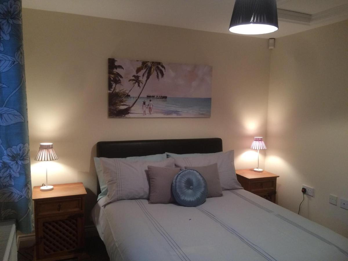 Coastal Escape Deal - 2 Bedroom House -Short Lets & Serviced Accommodation Exterior photo