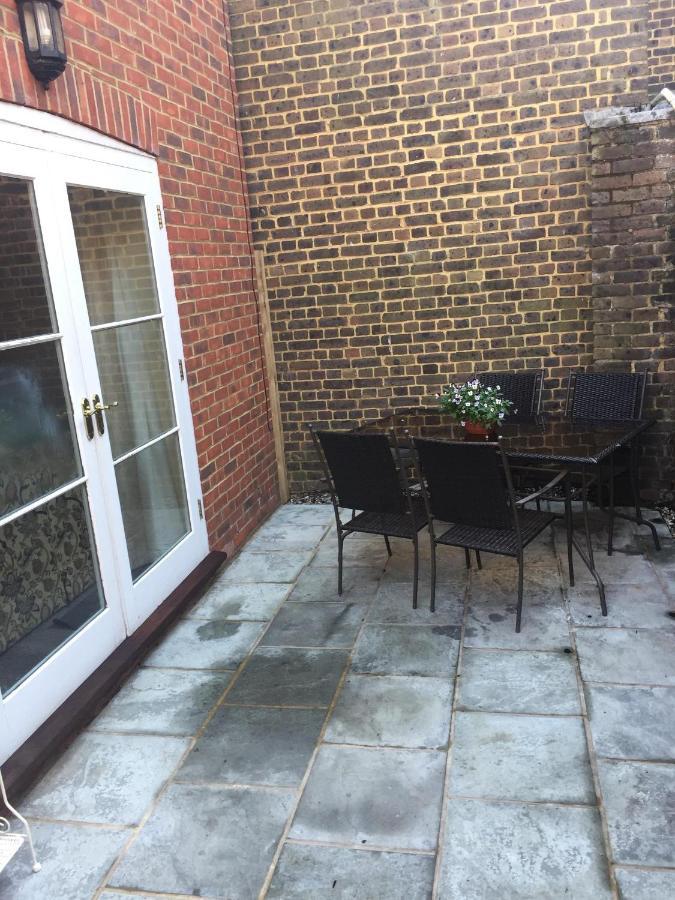 Coastal Escape Deal - 2 Bedroom House -Short Lets & Serviced Accommodation Exterior photo