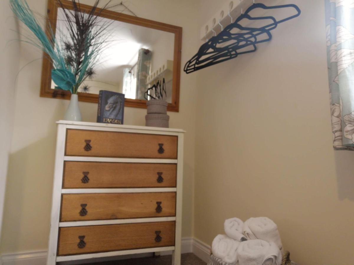 Coastal Escape Deal - 2 Bedroom House -Short Lets & Serviced Accommodation Exterior photo